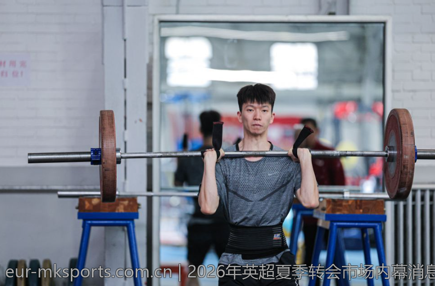 2026年英超夏季转会市场内幕消息大揭秘